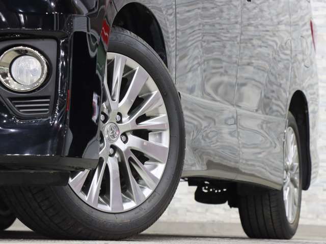 TOYOTA ALPHARD 4WD 2012