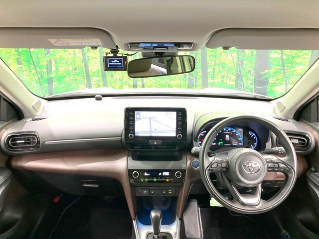 TOYOTA YARIS CROSS HYBRID 2022