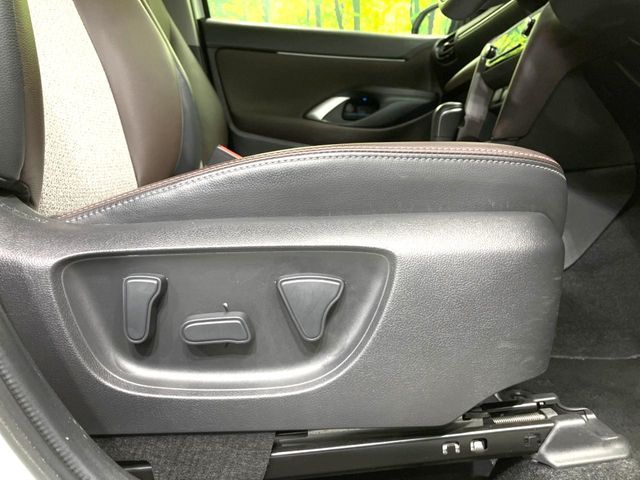 TOYOTA YARIS CROSS HYBRID 2022