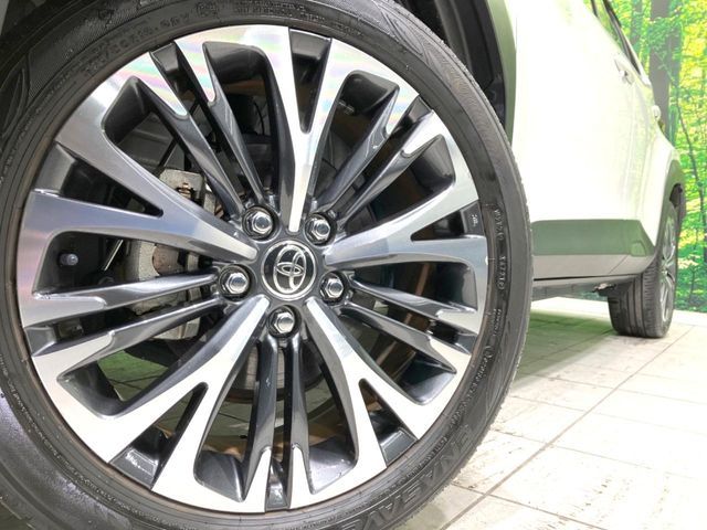 TOYOTA YARIS CROSS HYBRID 2022