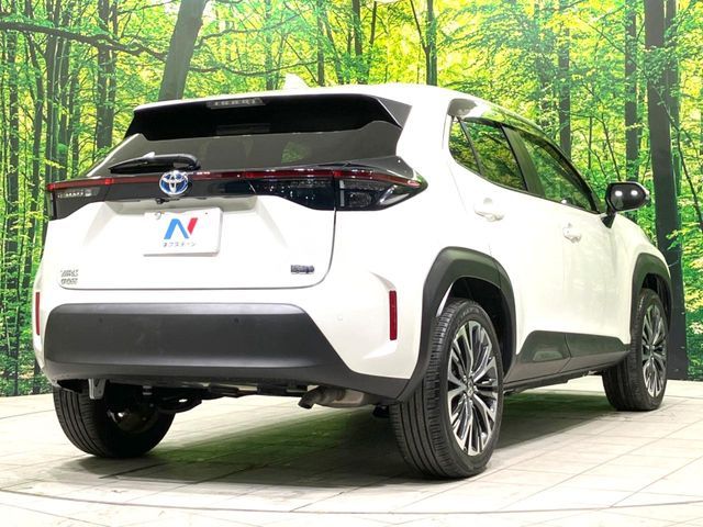 TOYOTA YARIS CROSS HYBRID 2022