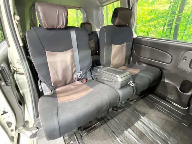 NISSAN SERENA  S-HYBRID 2013