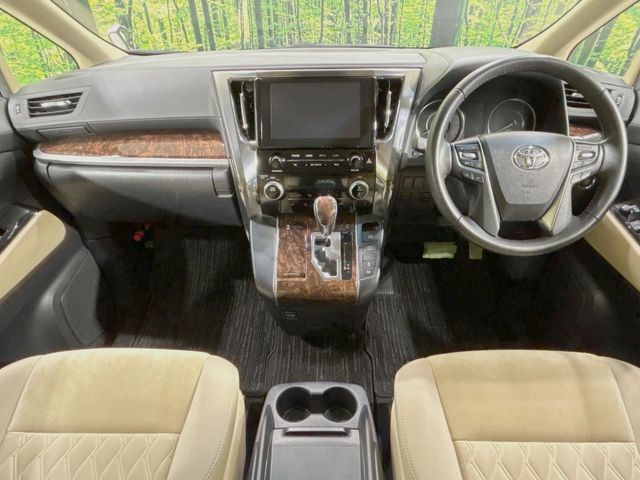 TOYOTA ALPHARD 2020
