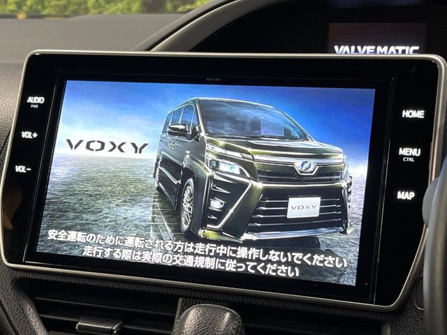 TOYOTA VOXY 2020