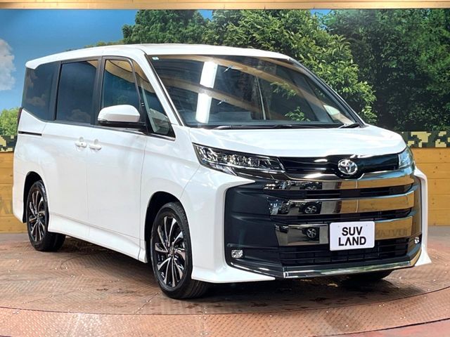 TOYOTA NOAH 2025