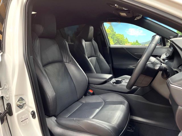 TOYOTA HARRIER HYBRID 2024