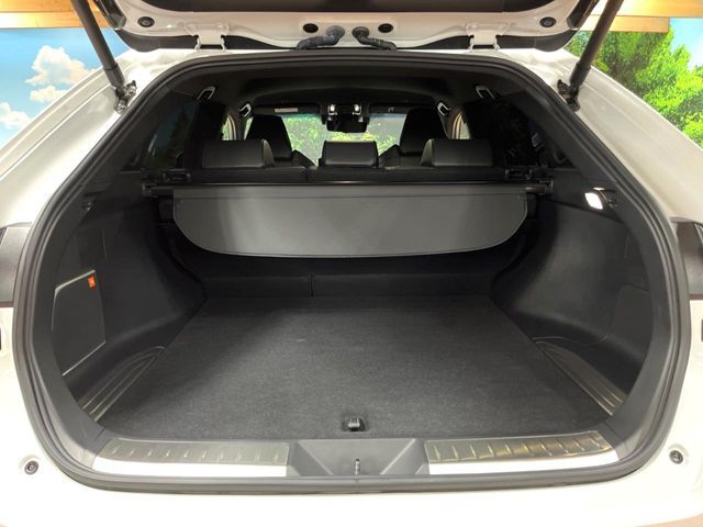 TOYOTA HARRIER HYBRID 2024