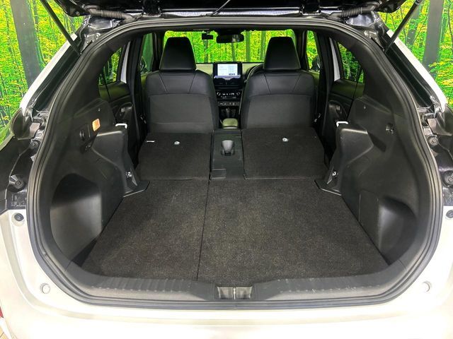 TOYOTA YARIS CROSS HYBRID 2025