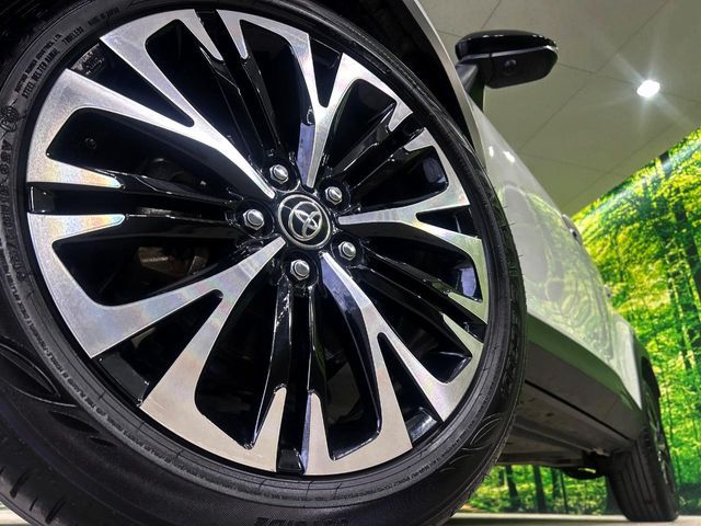 TOYOTA YARIS CROSS HYBRID 2025