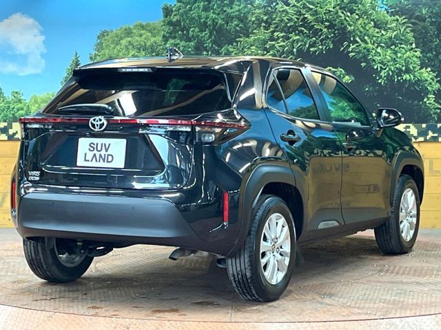 TOYOTA YARIS CROSS 2025