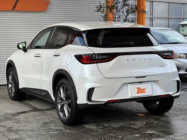 TOYOTA LEXUS LBX 2025