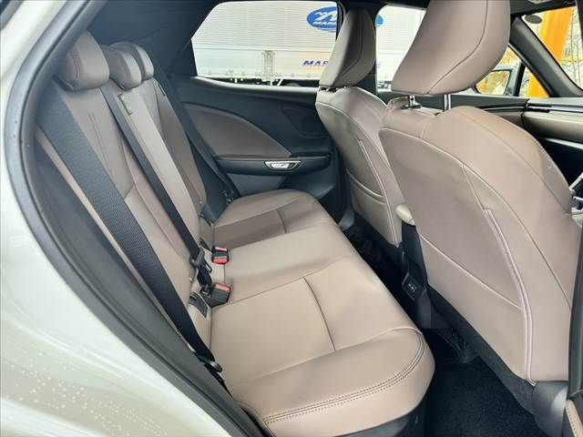 TOYOTA LEXUS LBX 2025