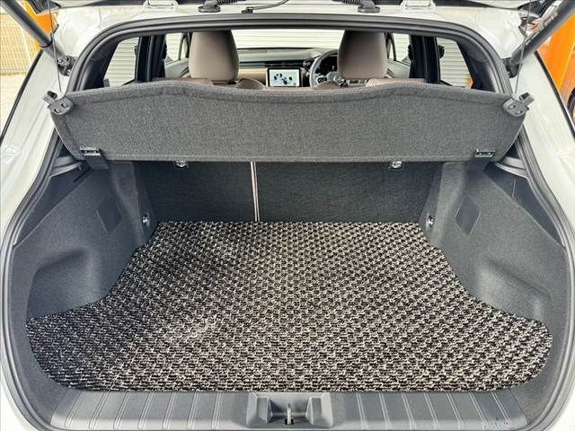 TOYOTA LEXUS LBX 2025