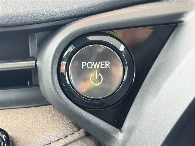 TOYOTA LEXUS LBX 2025