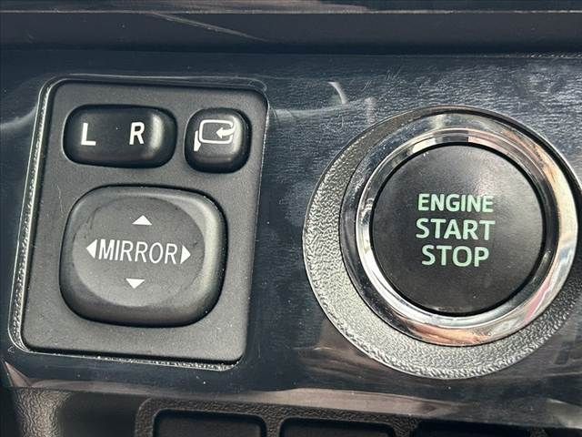 TOYOTA HIACE wagon 2017