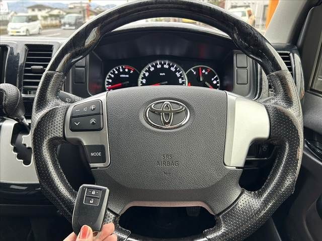 TOYOTA HIACE wagon 2017