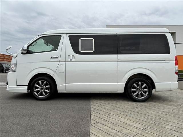 TOYOTA HIACE wagon 2017