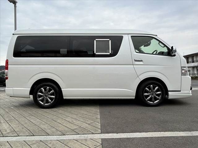 TOYOTA HIACE wagon 2017