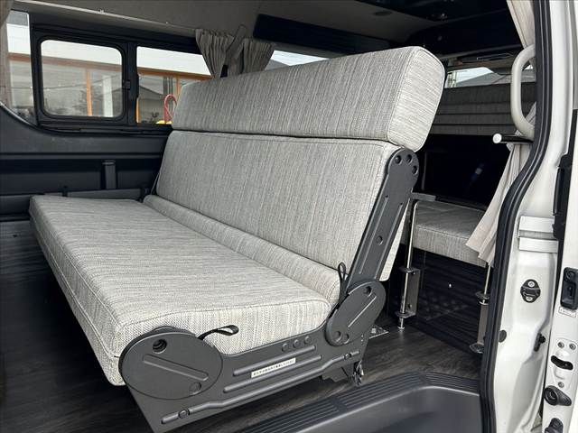 TOYOTA HIACE wagon 2017