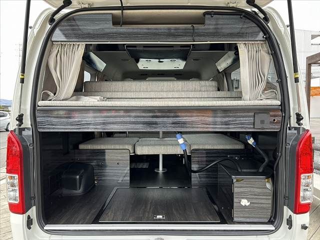 TOYOTA HIACE wagon 2017