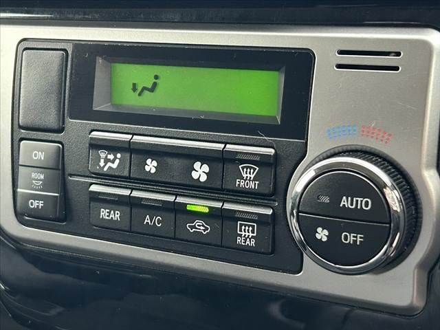 TOYOTA HIACE wagon 2017