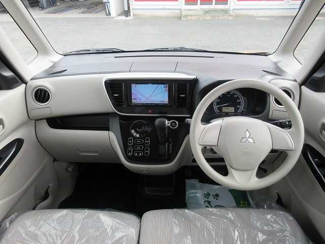 MITSUBISHI eK SPACE 2015
