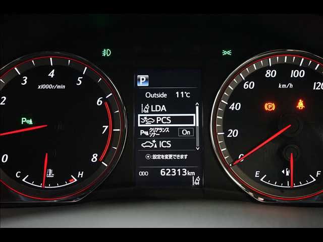 TOYOTA HARRIER 2WD 2017