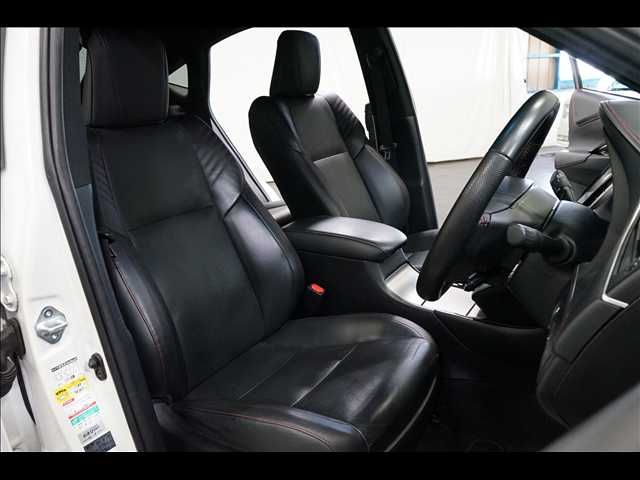 TOYOTA HARRIER 2WD 2017