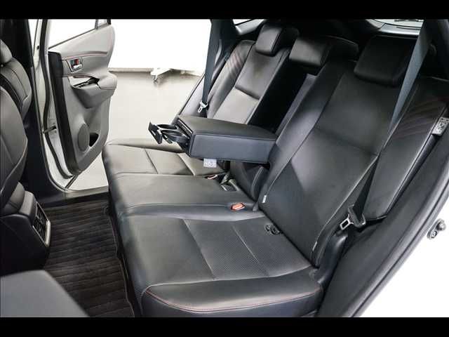 TOYOTA HARRIER 2WD 2017