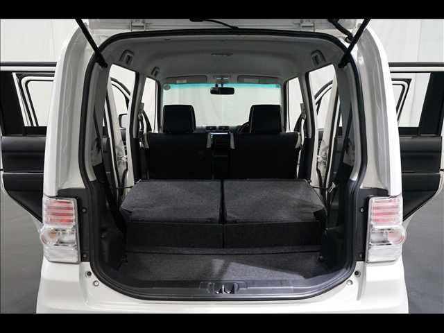 DAIHATSU MOVE CONTE CUSTOM 2011