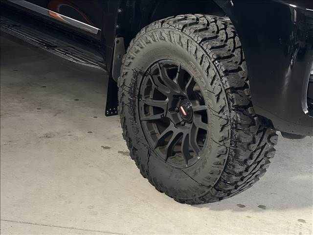 TOYOTA LANDCRUISER PRADO 2019