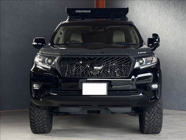 TOYOTA LANDCRUISER PRADO 2019