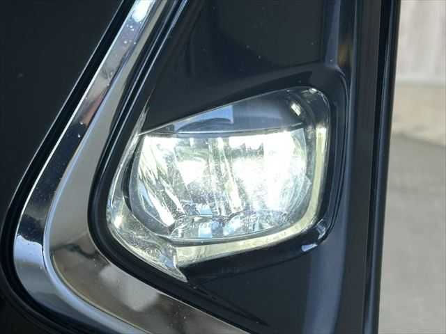 TOYOTA ALPHARD hybrid 4WD 2019