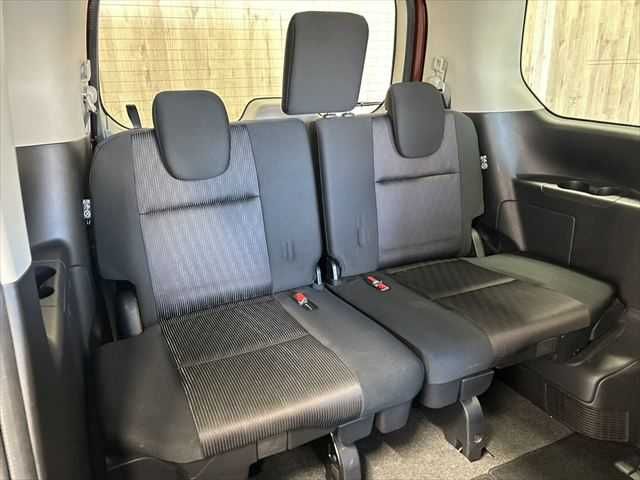 NISSAN SERENA  WG 2018