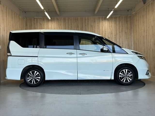 NISSAN SERENA  WG 2018