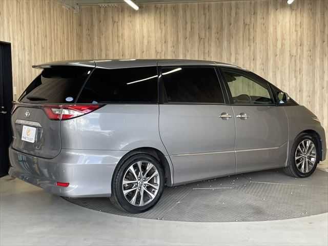 TOYOTA ESTIMA 2017