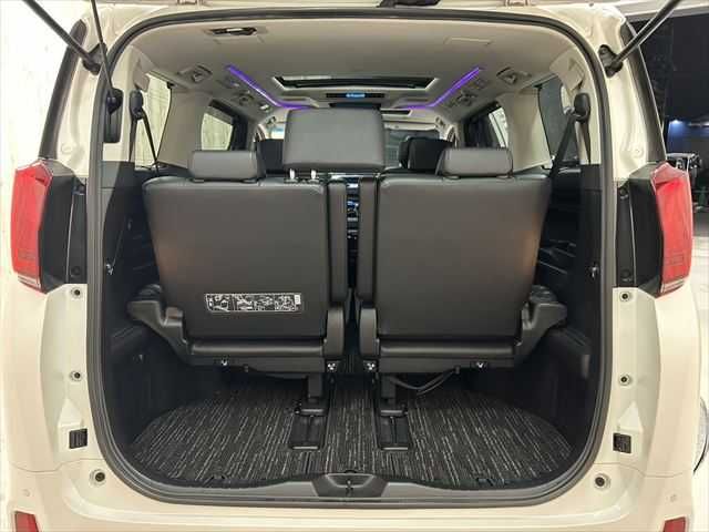 TOYOTA ALPHARD 2018