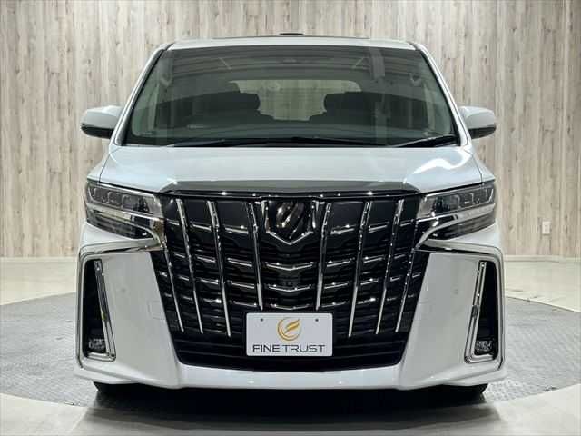 TOYOTA ALPHARD 2018