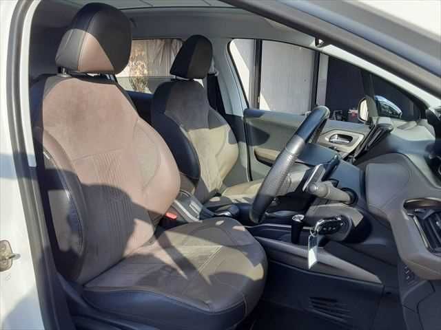 PEUGEOT PEUGEOT 2008 2014