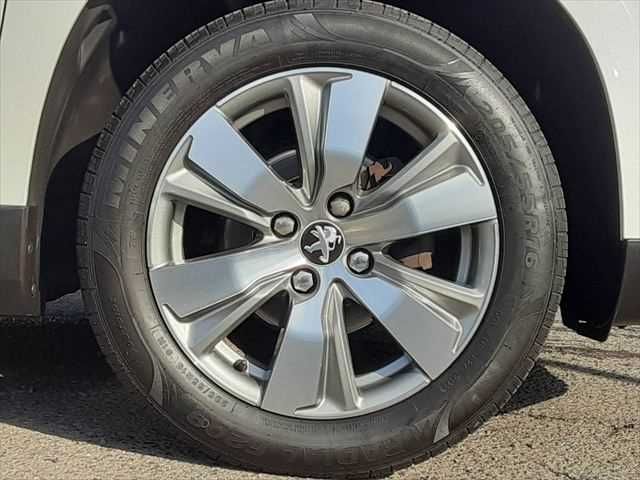 PEUGEOT PEUGEOT 2008 2014