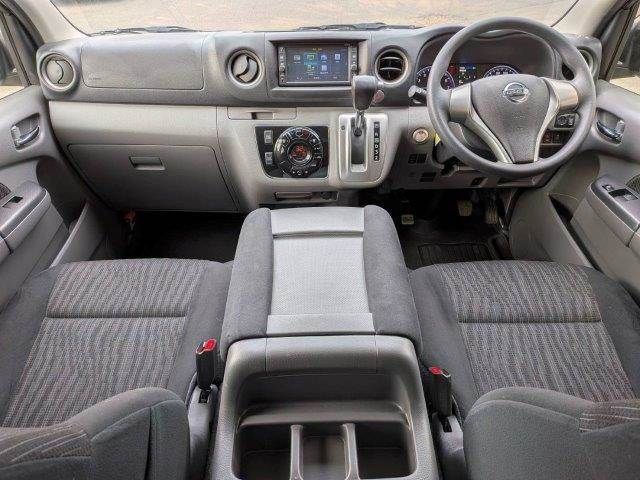 NISSAN NV350 CARAVAN 2017