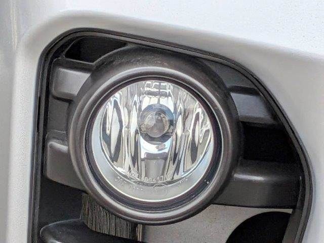 NISSAN NV350 CARAVAN 2017