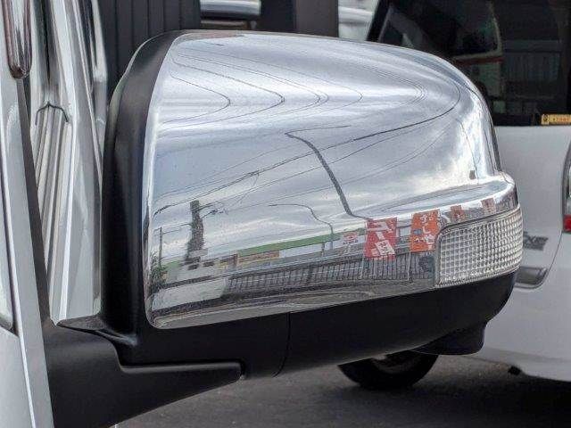 NISSAN NV350 CARAVAN 2017