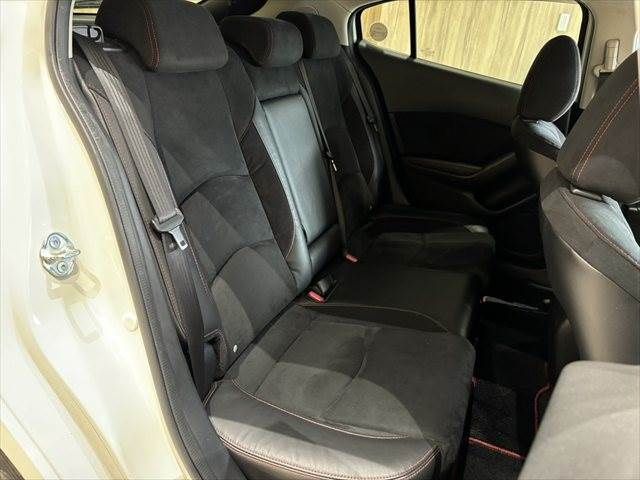 MAZDA AXELA SPORTS 2014