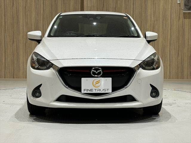 MAZDA DEMIO 2015