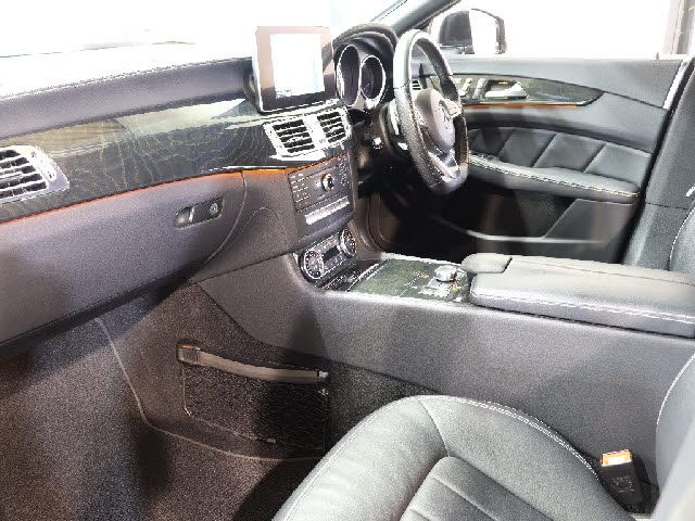 MERCEDES BENZ MERCEDES BENZ CLS Shooting Brake 2016