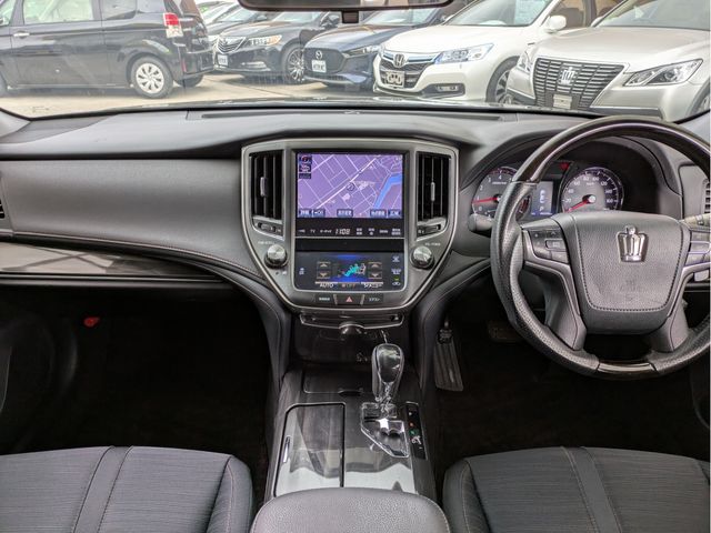 TOYOTA CROWN sedan 2013