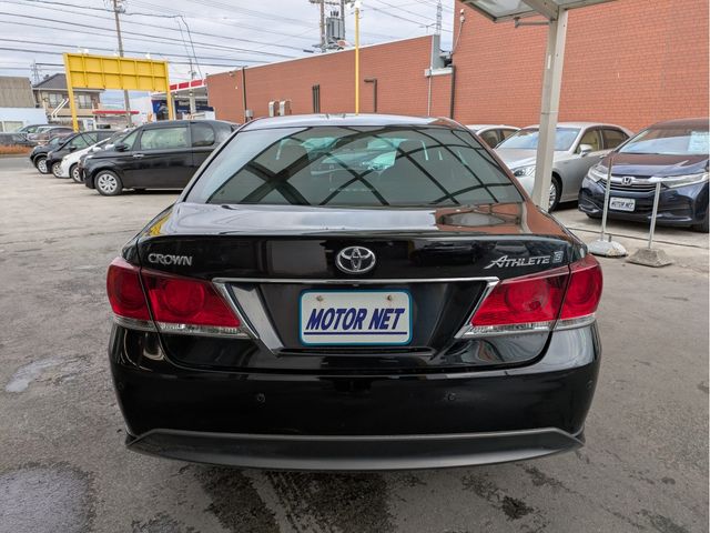 TOYOTA CROWN sedan 2013