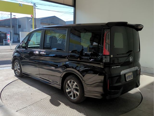 HONDA STEPWAGON SPADA 2016