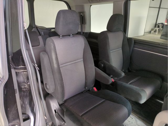 HONDA STEPWAGON SPADA 2016